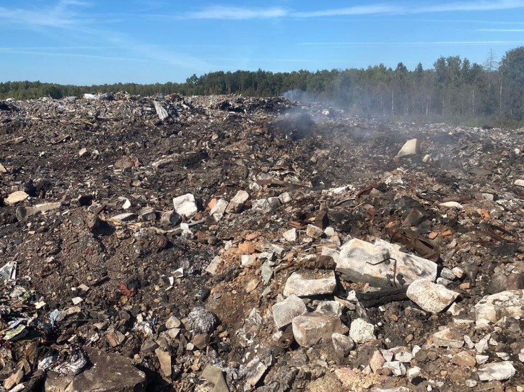 Непроизвольные выходы открытого огня на поверхность не фиксируются на полигоне «Залесье»  в течение нескольких недель.