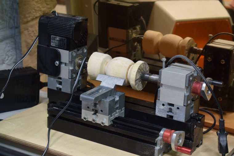 Глава города Иванова Александр Шаботинский посетил фестиваль беспилотной авиации.