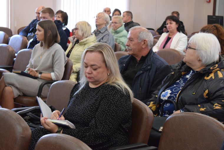 В мэрии прошло совещание с управляющими компаниями.