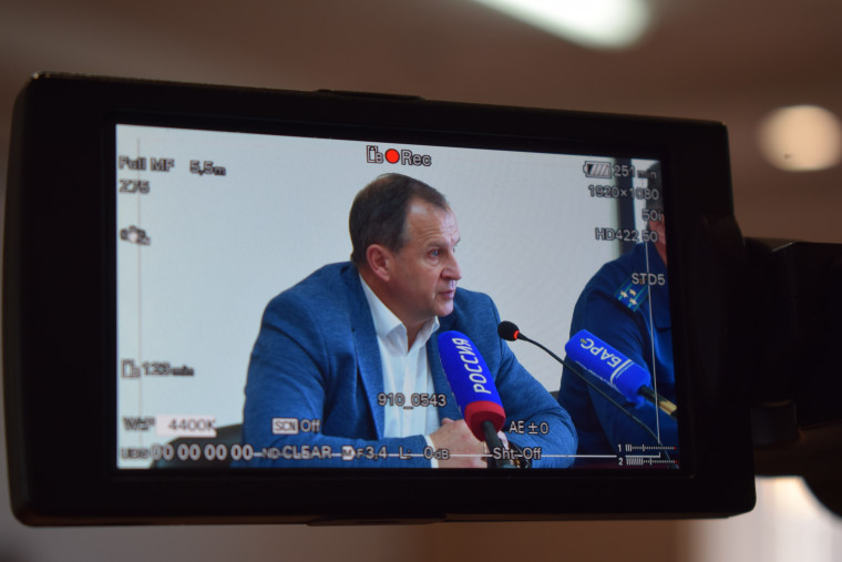 В мэрии прошло совещание с управляющими компаниями.