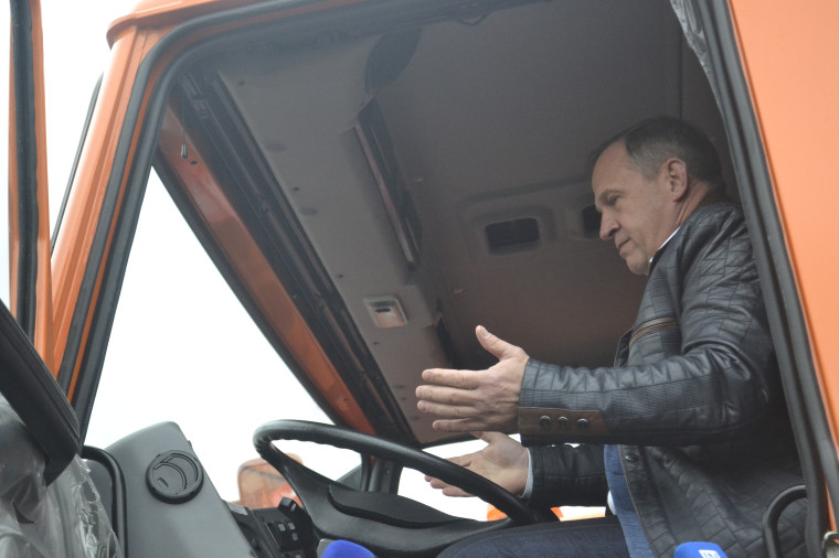 В МКУ «Дорожное городское хозяйство» обновляется парк коммунальной техники.