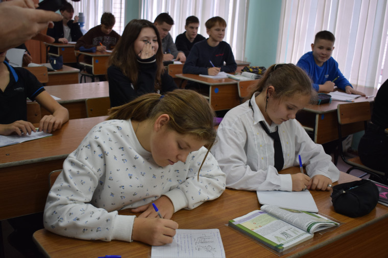 Здание школы №14 подключено к индивидуальной котельной.