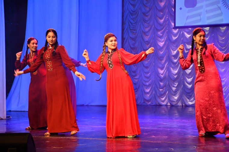 В областном центре отметили Международный день студентов.