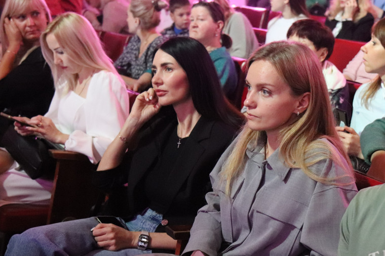 Центр культуры и отдыха города Иванова отметил 50-летие.