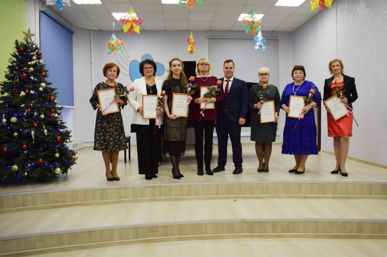 В Иванове вручили муниципальные премии детям и педагогам за достижения в области культуры.