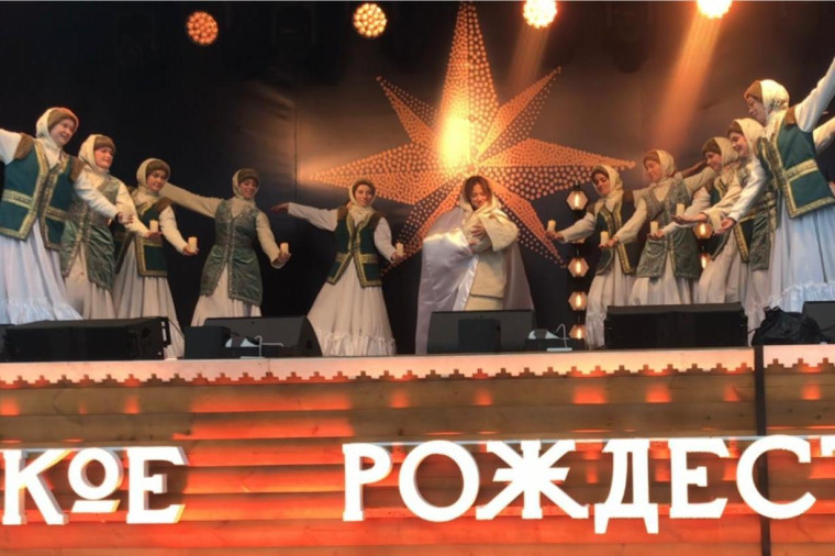 Образцовые коллективы ивановского Дворца творчества выступили на фестивале «Русское Рождество».
