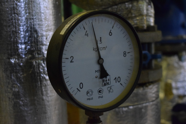 Александр Шаботинский проверил работу обновленной котельной в районе улицы Минской.