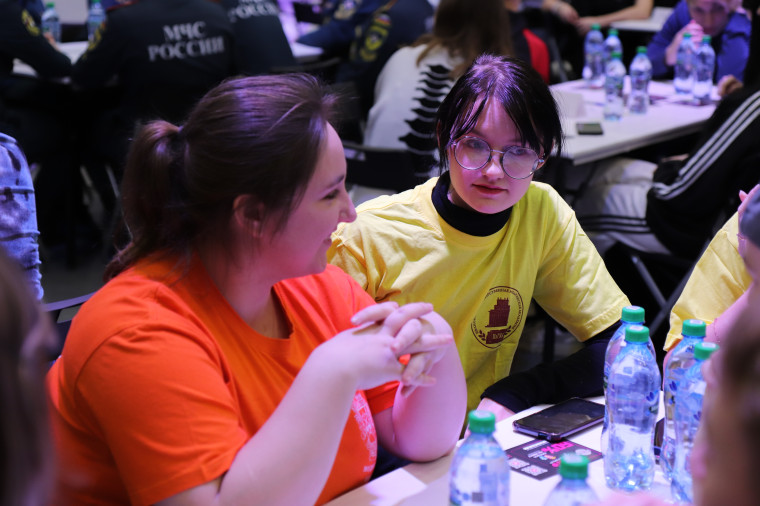 Ивановские студенты состязались в интеллектуально-образовательной игре «РИСК».