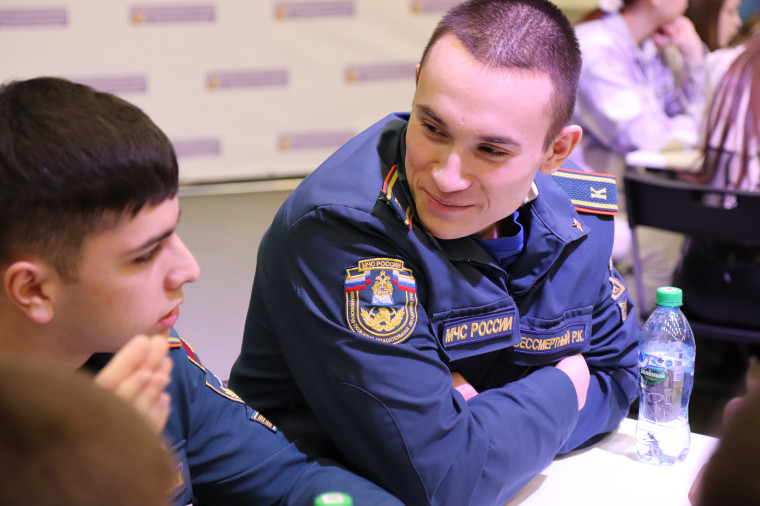 Ивановские студенты состязались в интеллектуально-образовательной игре «РИСК».