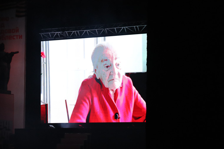 В ЦКиО прошла театрализованная программа,  посвященная 80-летию Победы.