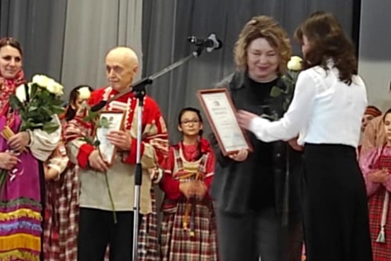 В Иванове прошел благотворительный концерт Суджанского фольклорного ансамбля "Криница".