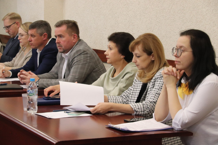 Депутаты признали практику заблаговременного начала отопительного периода успешной.