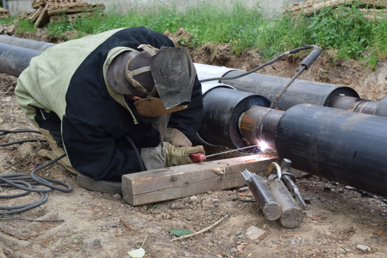 На улице 3-го Авиаотряда идет капитальный ремонт тепловых сетей.