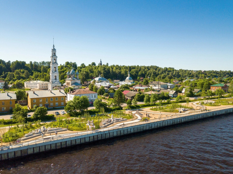 Представлен график фестивалей Золотого кольца в июне.