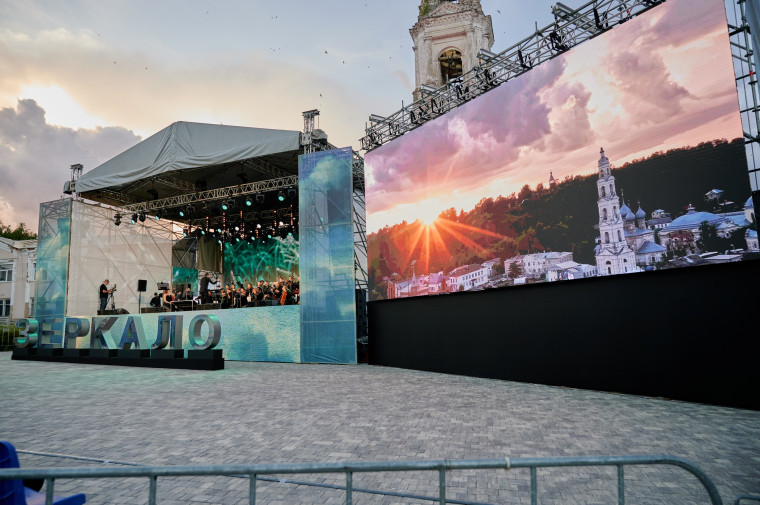 Представлен график фестивалей Золотого кольца в июне.