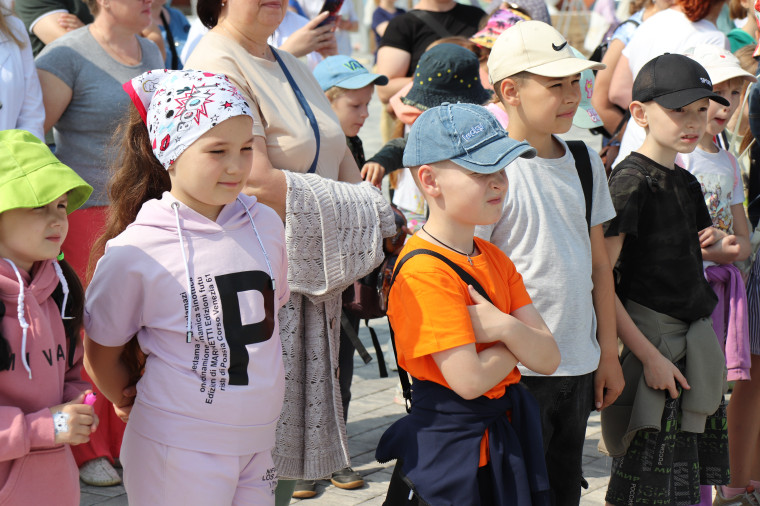 Ивановские артисты открыли праздничный марафон к 800-летию Юрьевца.