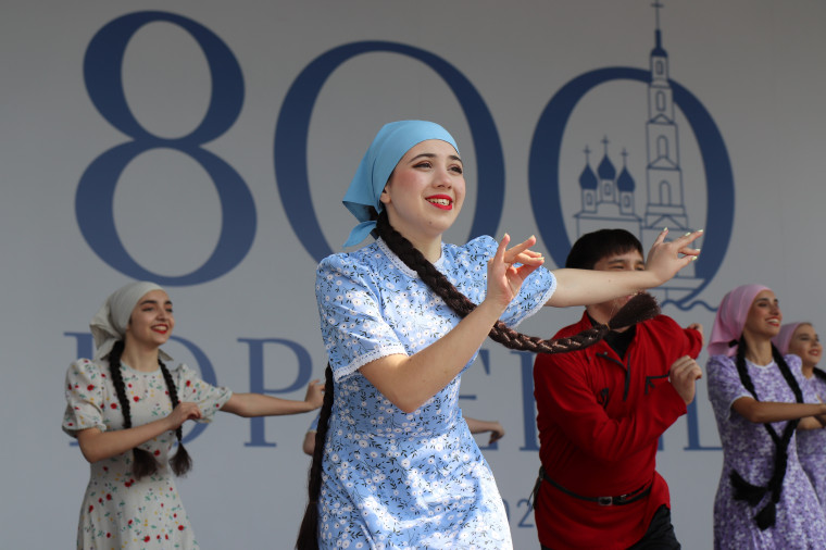 Ивановские артисты открыли праздничный марафон к 800-летию Юрьевца.