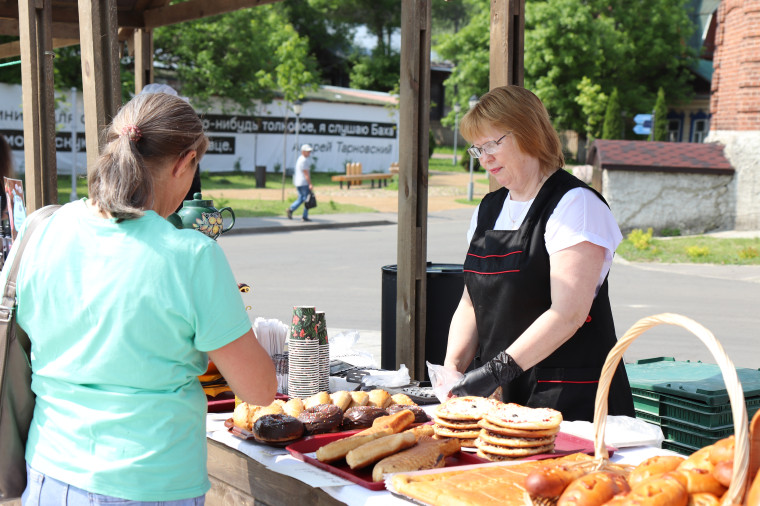 Ивановские артисты открыли праздничный марафон к 800-летию Юрьевца.