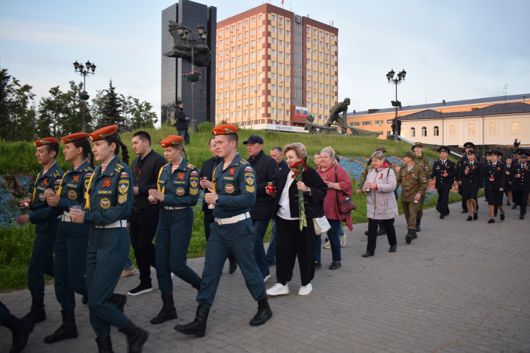 В день памяти и скорби в Иванове прошла акция «Памяти павших…».