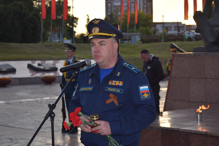 В день памяти и скорби в Иванове прошла акция «Памяти павших…».