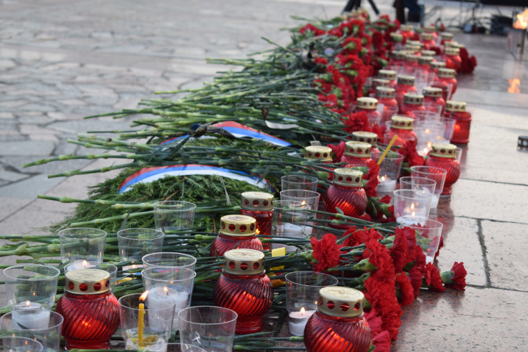 В день памяти и скорби в Иванове прошла акция «Памяти павших…».