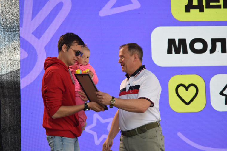 В Иванове проходит День молодежи - 2025.