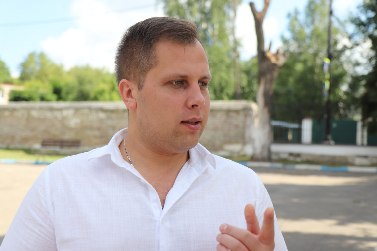 В Детском парке на улице Комсомольской завершен ремонт ограждения.