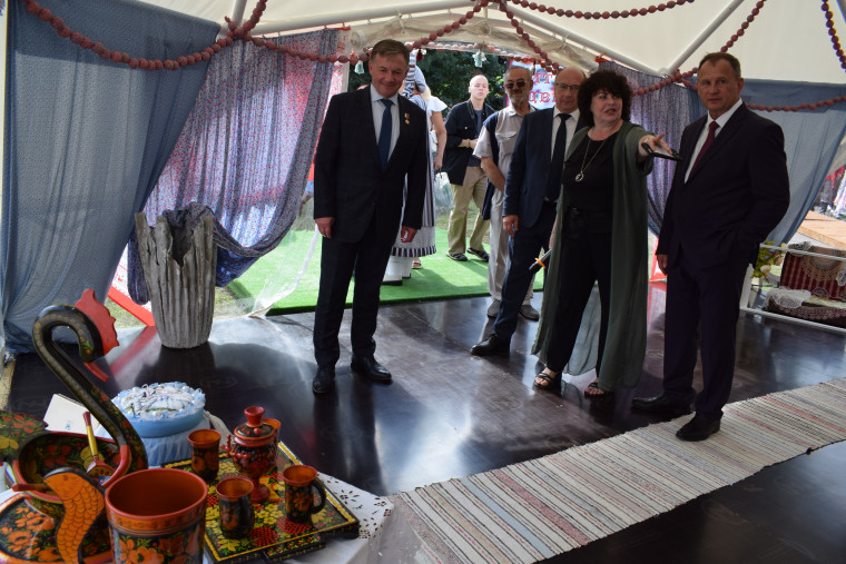 В Иванове открылся «Ситцевый дворик».