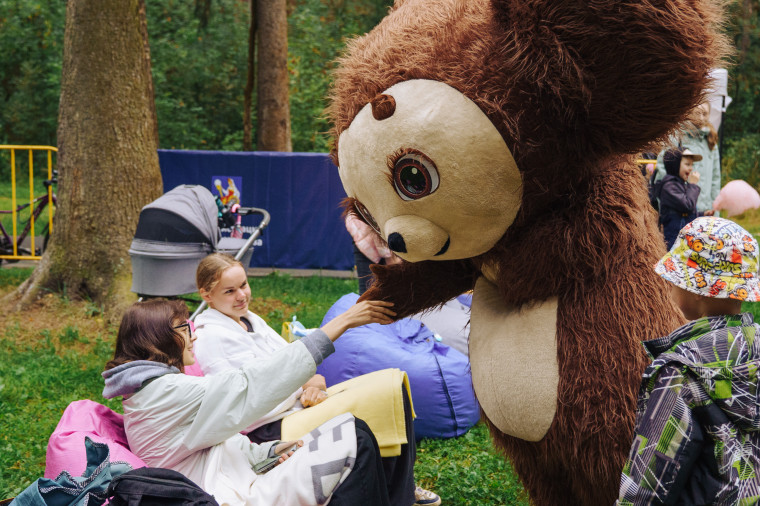 Около 2 тысяч ивановцев побывали на открытых кинопоказах фестиваля уличного кино.