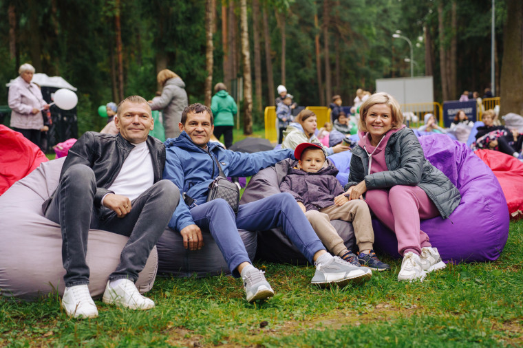 Около 2 тысяч ивановцев побывали на открытых кинопоказах фестиваля уличного кино.