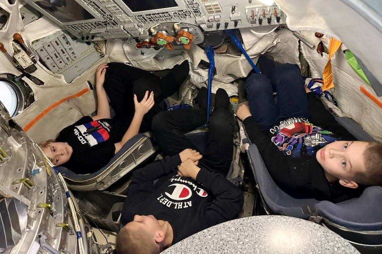 Дети из семей участников СВО побывали в Центре подготовки космонавтов.