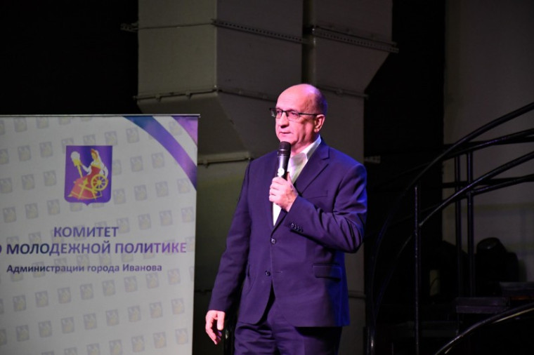 Ивановские студенты состязались в интеллектуально-образовательной игре «РИСК».