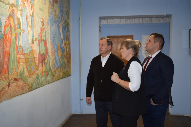 В двух детских образовательных учреждениях сферы культуры капитально отремонтируют кровлю.