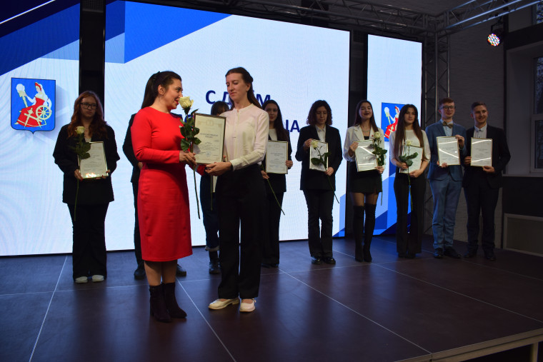 В Иванове вручили награды добровольцам.