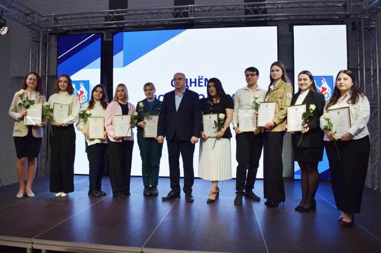 В Иванове вручили награды добровольцам.