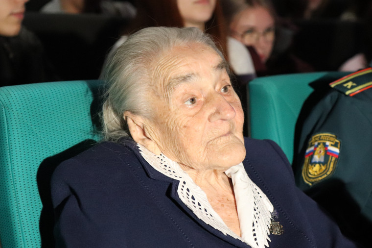 Ивановская молодежь встретилась с Героями Отечества.