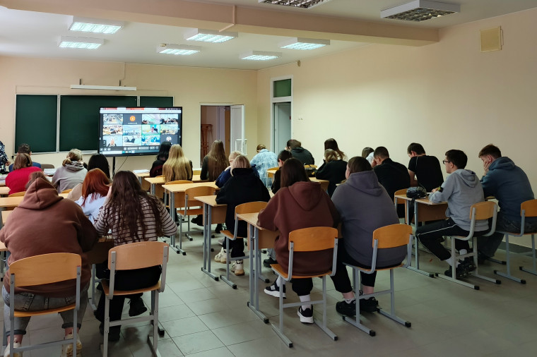 В Иванове прошла образовательная онлайн-встреча по  борьбе с коррупцией.