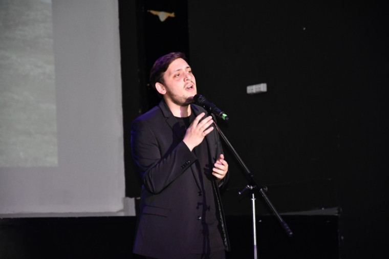 В городском Центре культуры и отдыха открылся Фестиваль национальных культур.