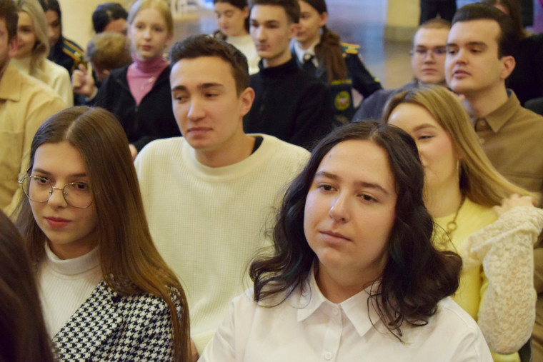 В Иванове студентам вручили награды за успехи в учёбе и общественной жизни.