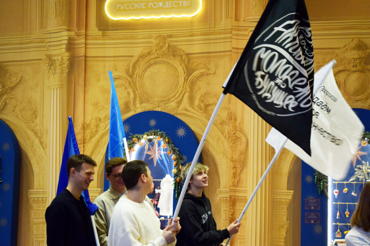 В Иванове студентам вручили награды за успехи в учёбе и общественной жизни.