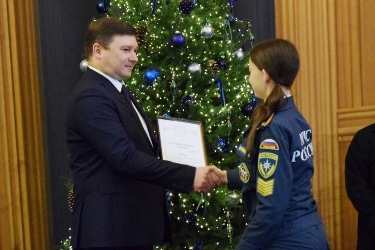 В Иванове студентам вручили награды за успехи в учёбе и общественной жизни.