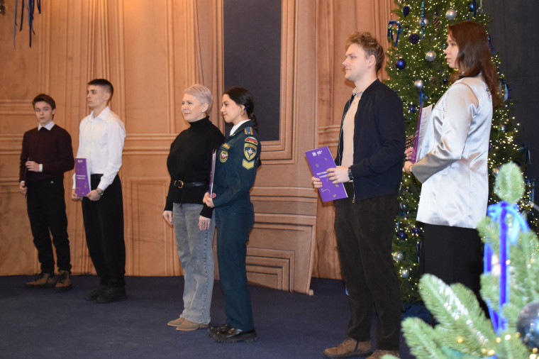 В Иванове студентам вручили награды за успехи в учёбе и общественной жизни.