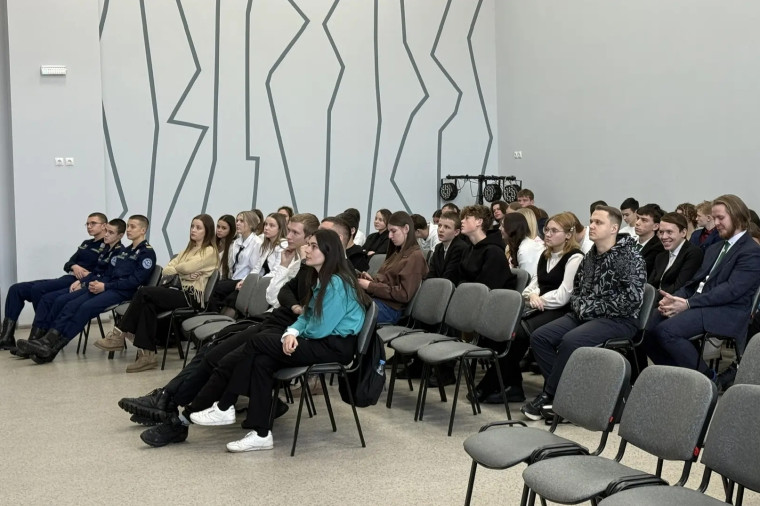 В Иванове студентам вручили награды за успехи в учёбе и общественной жизни.