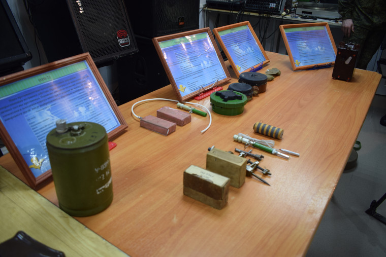 Юным ивановцам рассказали о службе батальона сапёров.