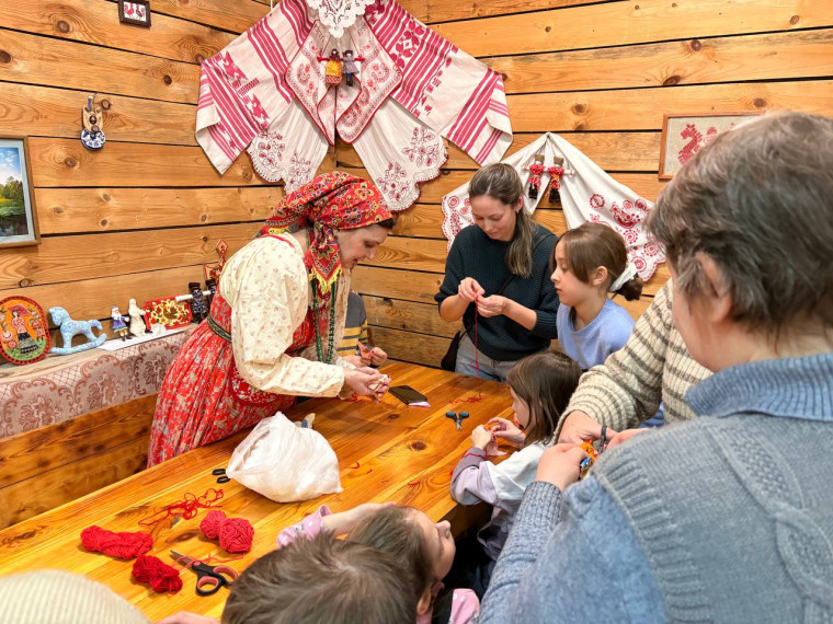 В Молодежном центре дан старт мероприятиям Года единства народов России.
