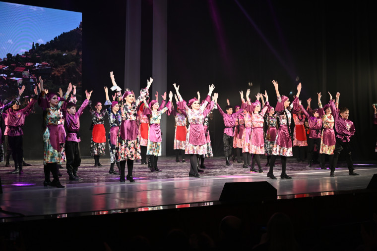 В ЦКиО прошел праздник народных танцев.