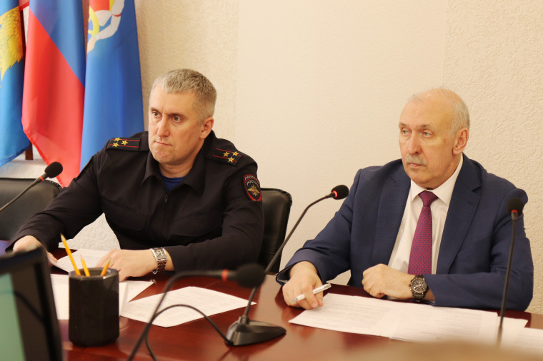 В мэрии состоялось плановое заседание муниципальной антинаркотической комиссии.