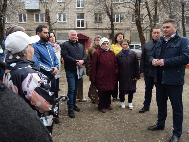 На улице 3-я Лагерная продолжится благоустройство двора.