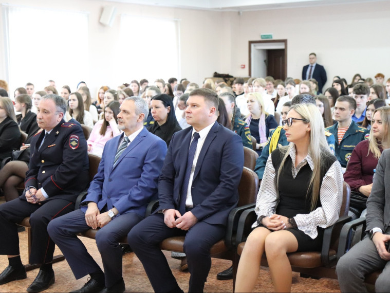 В областном центре наградили победителей конкурса «Противодействие экстремизму в молодежной среде».