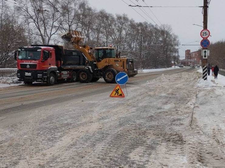 С начала сезона с улиц города уже вывезено свыше 22 тысяч кубометров снега.